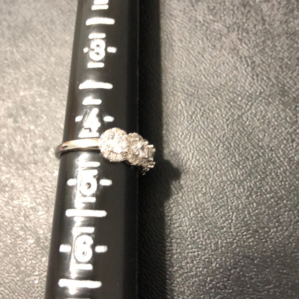 Silver plated anniversary band - costume jewelry - Picture 3 of 3
